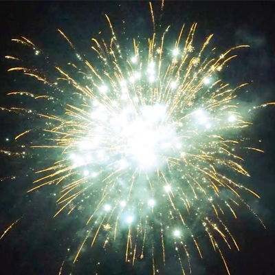 2025 Chất lượng cao xuất khẩu bánh pháo hoa Pyrotechnics 500G 20 Shots hiệu ứng tốt ngoài trời pháo hoa Cake For Celebration