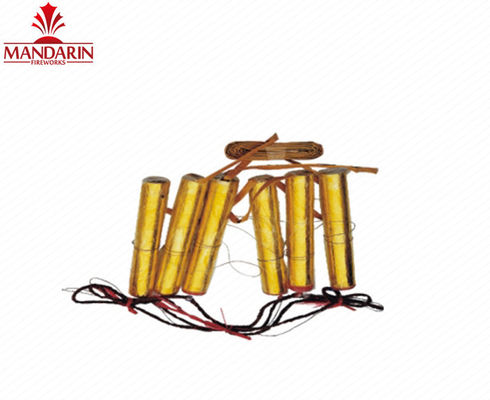 Bạc / vàng Lễ hội đám cưới đầy màu sắc Đài phun pháo hoa 0,029 CBM